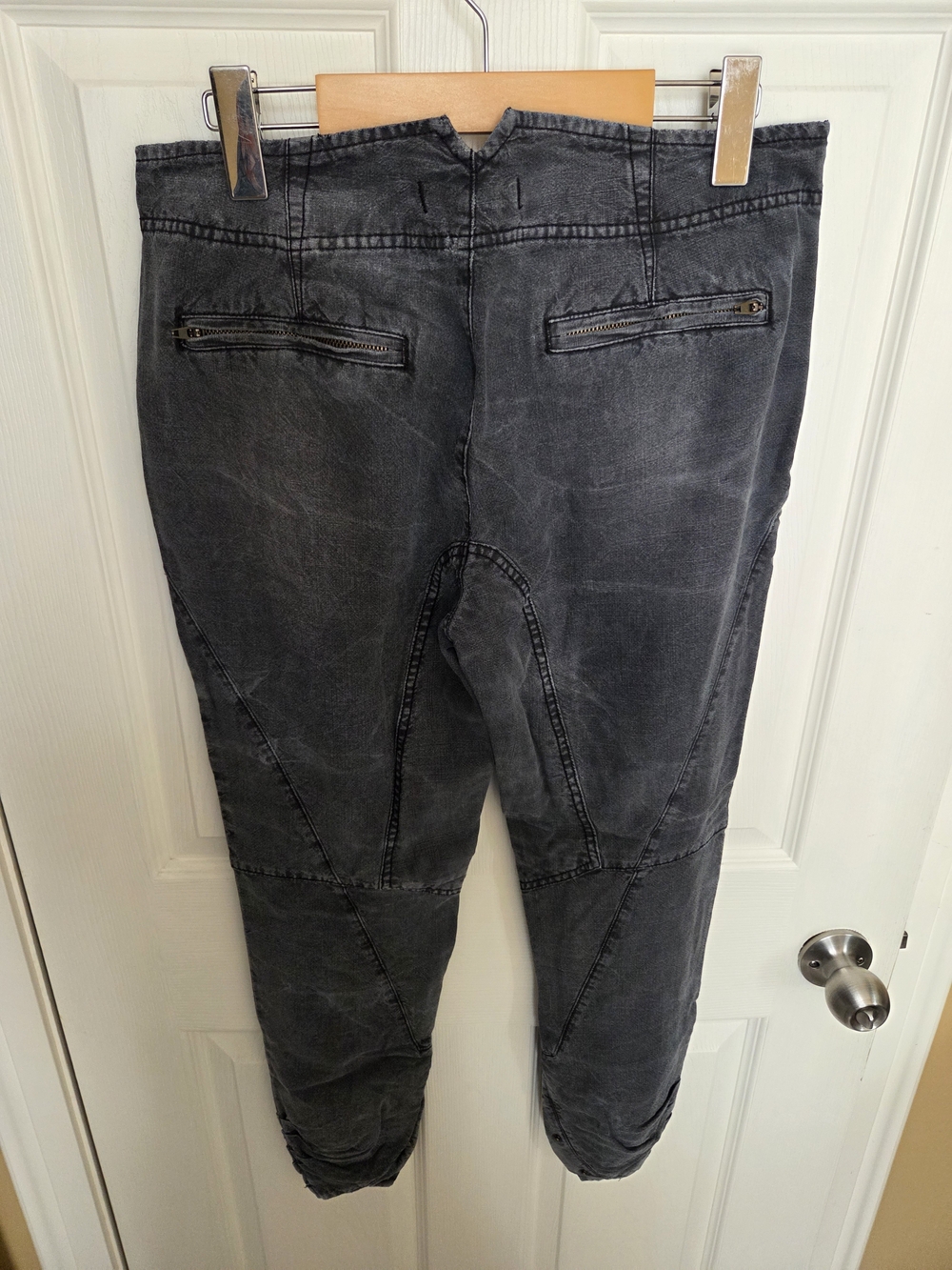 Free People Washed Black Cropped Ankle Jeans - Picture 4 of 12